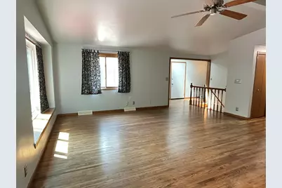 4225  Mona Park Rd, Racine, WI 53405 - Photo 7