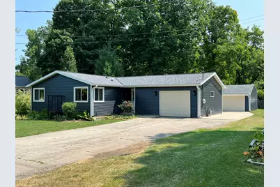 4225  Mona Park Rd, Racine, WI 53405 - Photo 1