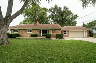 3017 W Franklin Terrace, Franklin, WI 53132 - Photo 1