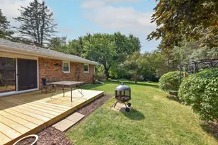 211 Oakview Dr, Slinger, WI 53086 - Photo 25