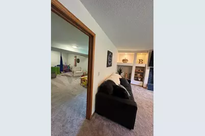 209 E Larkspur Ln, Onalaska, WI 54650 - Photo 33