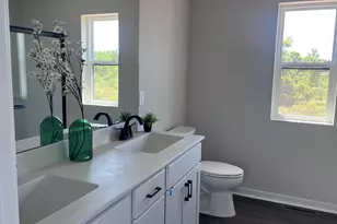 N101W16895 Tanglewood Dr, Germantown, WI 53022 - Photo 13