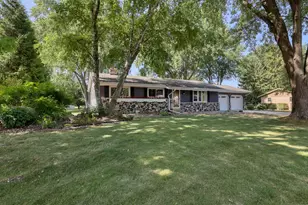W167 Cottage Ave, Ixonia, WI 53066 - Photo 37