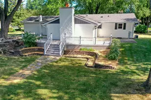 W167 Cottage Ave, Ixonia, WI 53066 - Photo 29