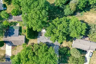 W167 Cottage Ave, Ixonia, WI 53066 - Photo 45