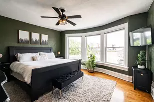 1550 E Irving Pl, Milwaukee, WI 53202 - Photo 11
