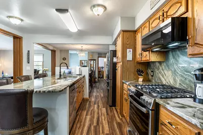 1727  Salem Rd, La Crosse, WI 54603 - Photo 9
