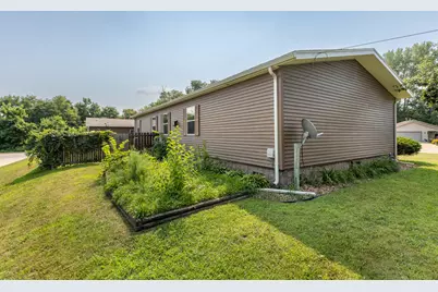 1727  Salem Rd, La Crosse, WI 54603 - Photo 23