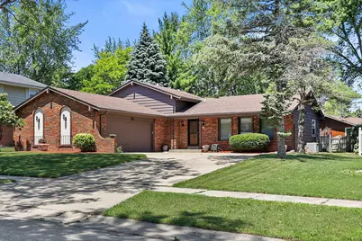 480 E Arthur Dr, Oak Creek, WI 53154 - Photo 1