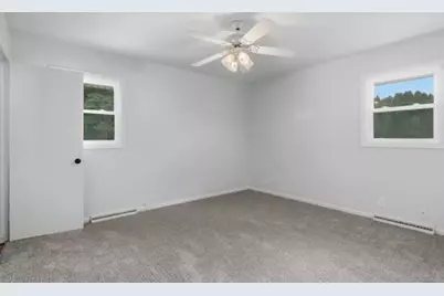 1661  Laurel St, Manitowoc, WI 54220 - Photo 27
