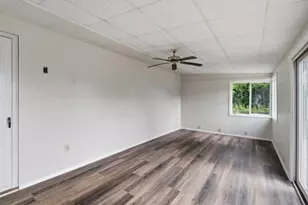 1661 Laurel St, Manitowoc, WI 54220 - Photo 23