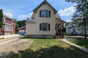 511 N Milwaukee St, Plymouth, WI 53073 - Photo 1