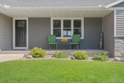 2121  Prairie Pl, Holmen, WI 54636 - Photo 3