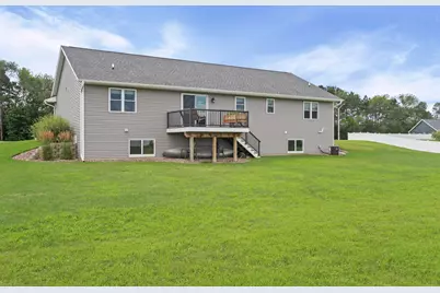 2121  Prairie Pl, Holmen, WI 54636 - Photo 25
