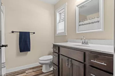 2121  Prairie Pl, Holmen, WI 54636 - Photo 13