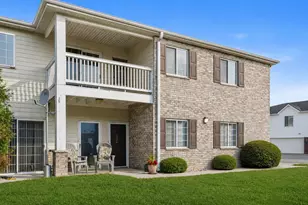 837 Boulder Trail, Racine, WI 53406 - Photo 1