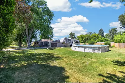 10380 S Chicago Rd, Oak Creek, WI 53154 - Photo 27
