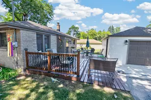 10380 S Chicago Rd, Oak Creek, WI 53154 - Photo 23