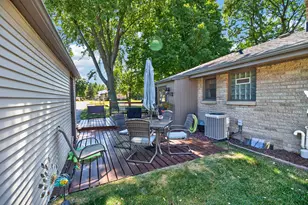 10380 S Chicago Rd, Oak Creek, WI 53154 - Photo 25