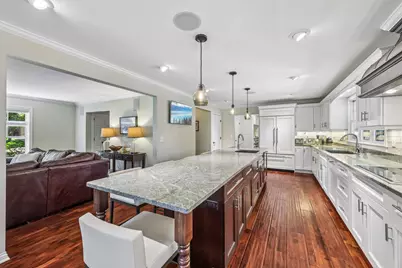 5109 N Woodburn St, Whitefish Bay, WI 53217 - Photo 17