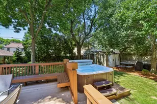 5109 N Woodburn St, Whitefish Bay, WI 53217 - Photo 65