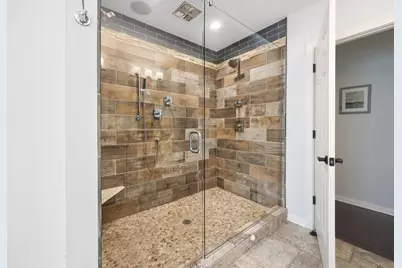 5109 N Woodburn St, Whitefish Bay, WI 53217 - Photo 39