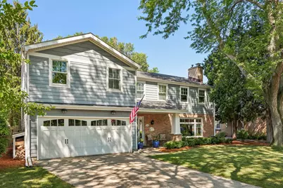 5109 N Woodburn St, Whitefish Bay, WI 53217 - Photo 5
