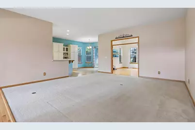 2509  Michele Ln, East Troy, WI 53120 - Photo 7