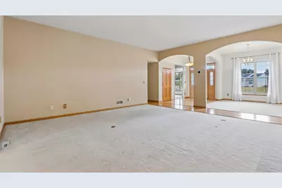 2509  Michele Ln, East Troy, WI 53120 - Photo 5