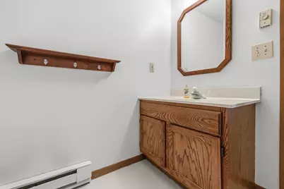 517  Slinger Rd #J-2, Slinger, WI 53086 - Photo 21