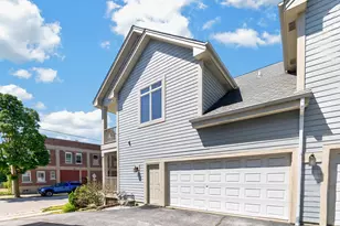 1004 E Garfield Ave, Milwaukee, WI 53212 - Photo 33