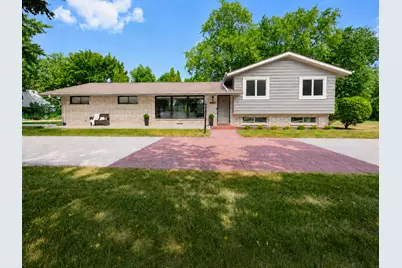 8680 N Regent Rd, Fox Point, WI 53217 - Photo 1