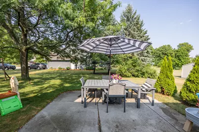 W145N10546  Heritage Hills Pkwy, Germantown, WI 53022 - Photo 25