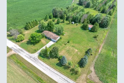 3311  Two Creeks Rd, Mishicot, WI 54228 - Photo 31