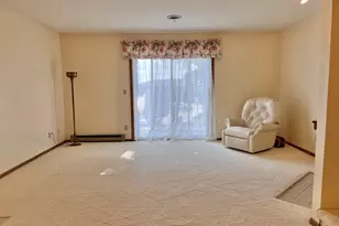 6641 Mariner Dr, Racine, WI 53406 - Photo 17