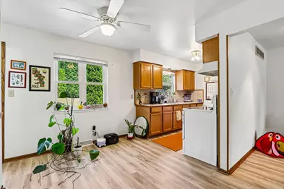 S69W15010  Cornell Cir, Muskego, WI 53150 - Photo 11