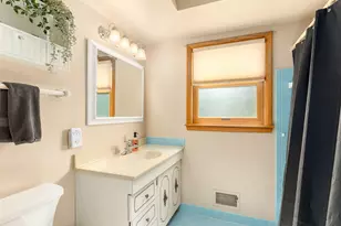 N87W18091 Summit Dr, Menomonee Falls, WI 53051 - Photo 13