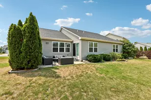 N8042 Timber Ridge Dr, Ixonia, WI 53036 - Photo 49