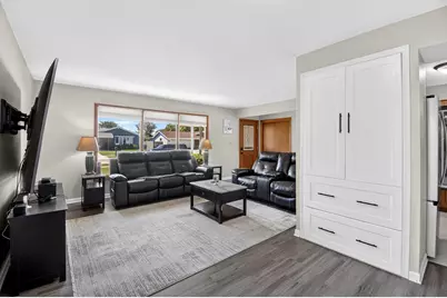 7911  32nd Ave, Kenosha, WI 53142 - Photo 5