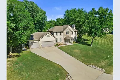 8620 S Hunting Park Dr, Franklin, WI 53132 - Photo 43