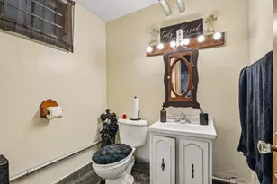 2803 N 51st St, Milwaukee, WI 53210 - Photo 59