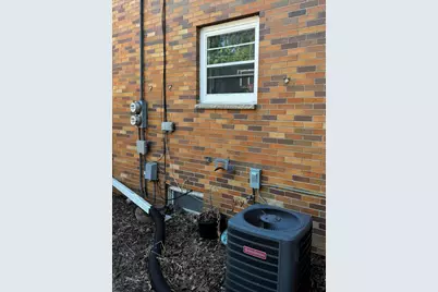 2150 S 83rd St #2152, West Allis, WI 53219 - Photo 39