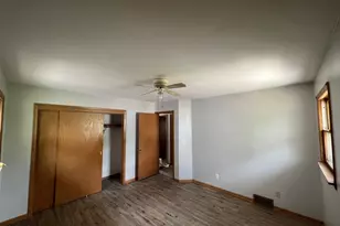 2150 S 83rd St, West Allis, WI 53219 - Photo 15