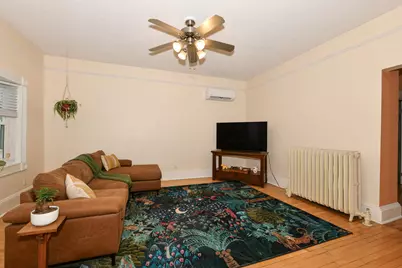 327 W Mineral St, Milwaukee, WI 53204 - Photo 5