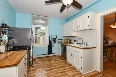 327 W Mineral St, Milwaukee, WI 53204 - Photo 11