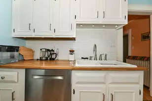 327 W Mineral St, Milwaukee, WI 53204 - Photo 13