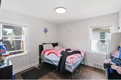 4555 N 39th St, Milwaukee, WI 53209 - Photo 9