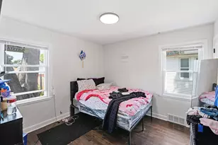 4555 N 39th St, Milwaukee, WI 53209 - Photo 9