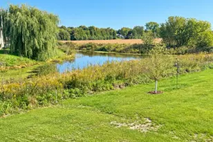 3755 Perennial Pkwy, Racine, WI 53126 - Photo 23