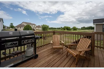 3755  Perennial Pkwy, Racine, WI 53126 - Photo 21